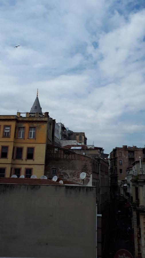Waterfall Istanbul Exterior foto