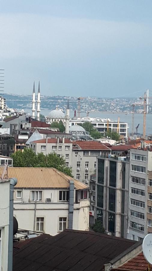 Waterfall Istanbul Exterior foto